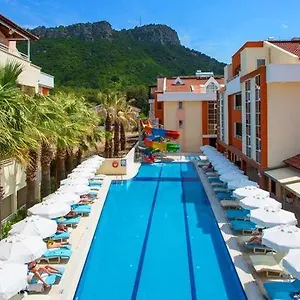 Lavia Kemer Tekirova