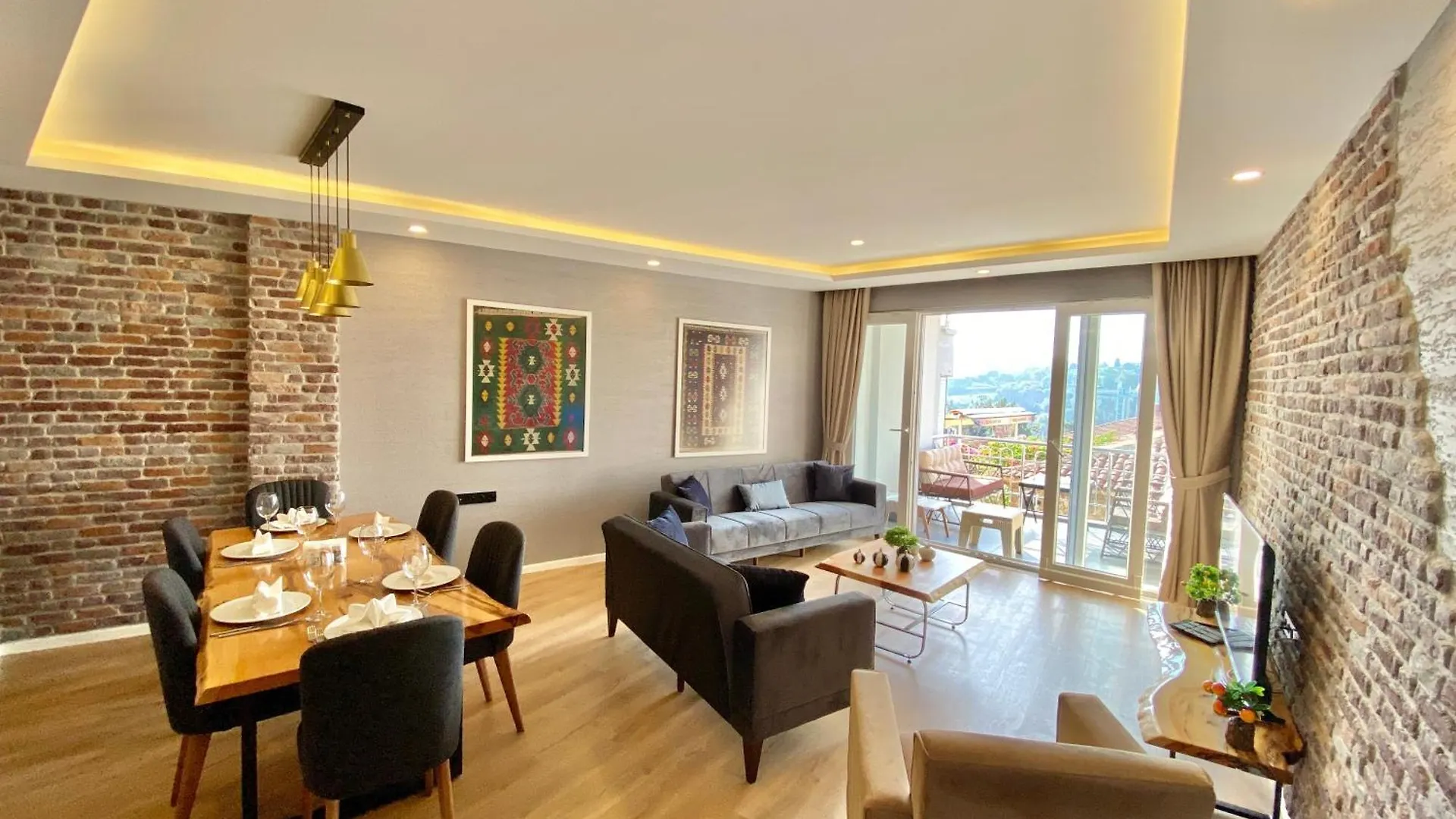 Kervan Hotel アンタルヤ